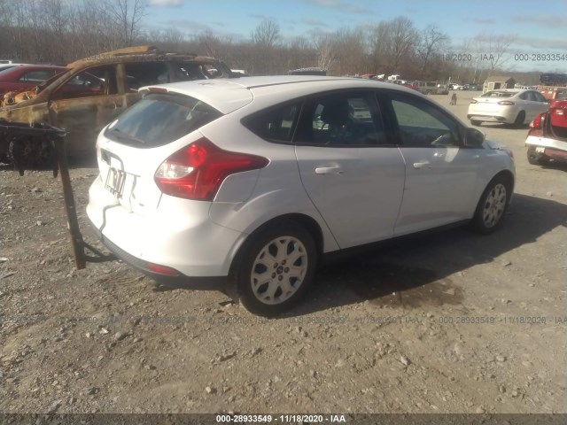 Photo 3 VIN: 1FAHP3K25CL306862 - FORD FOCUS 