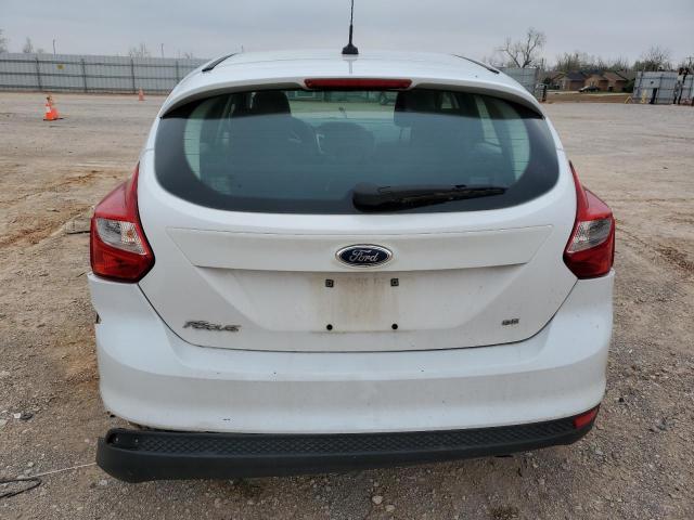 Photo 5 VIN: 1FAHP3K25CL320437 - FORD FOCUS SE 