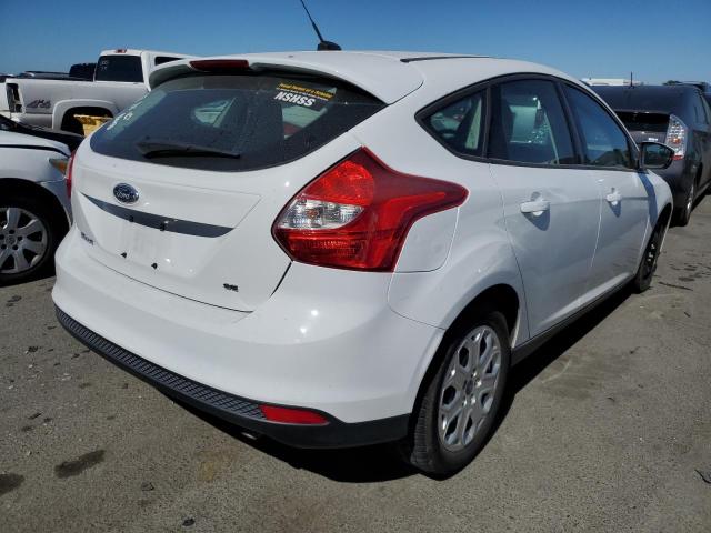 Photo 3 VIN: 1FAHP3K25CL410607 - FORD FOCUS SE 