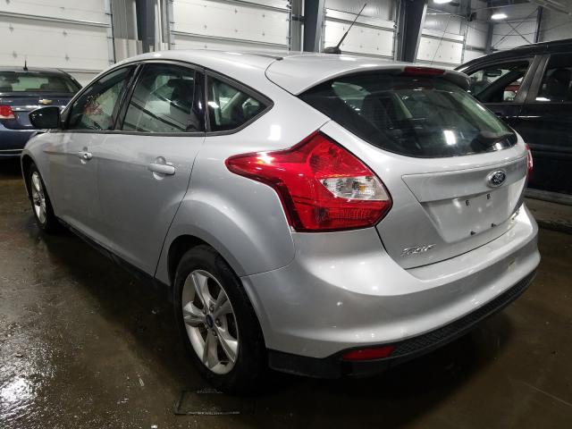 Photo 2 VIN: 1FAHP3K25CL429335 - FORD FOCUS SE 