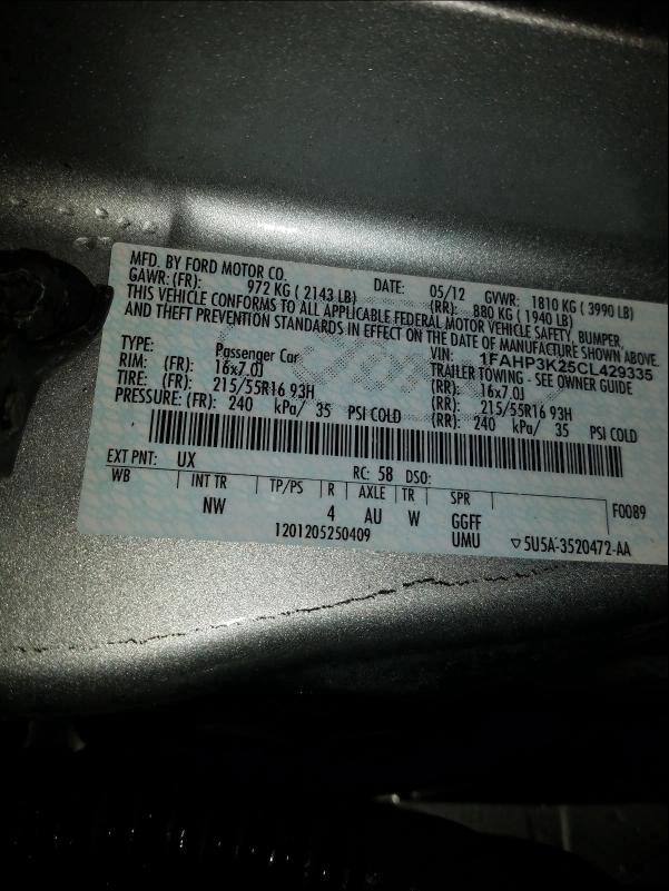 Photo 9 VIN: 1FAHP3K25CL429335 - FORD FOCUS SE 