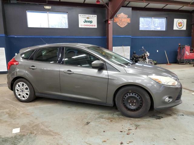 Photo 3 VIN: 1FAHP3K25CL473433 - FORD FOCUS SE 