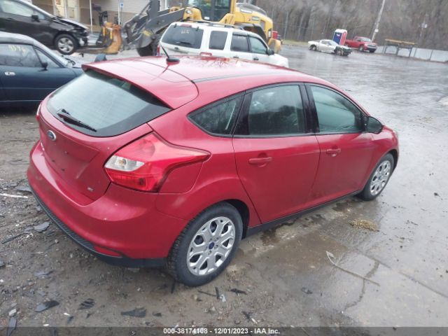 Photo 3 VIN: 1FAHP3K25CL474324 - FORD FOCUS 