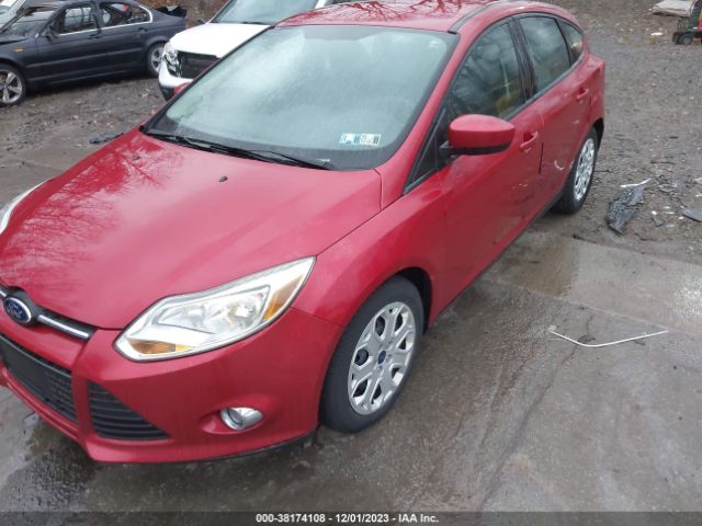 Photo 5 VIN: 1FAHP3K25CL474324 - FORD FOCUS 