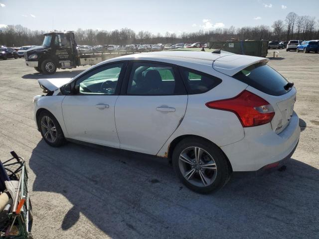 Photo 1 VIN: 1FAHP3K25CL474680 - FORD FOCUS SE 