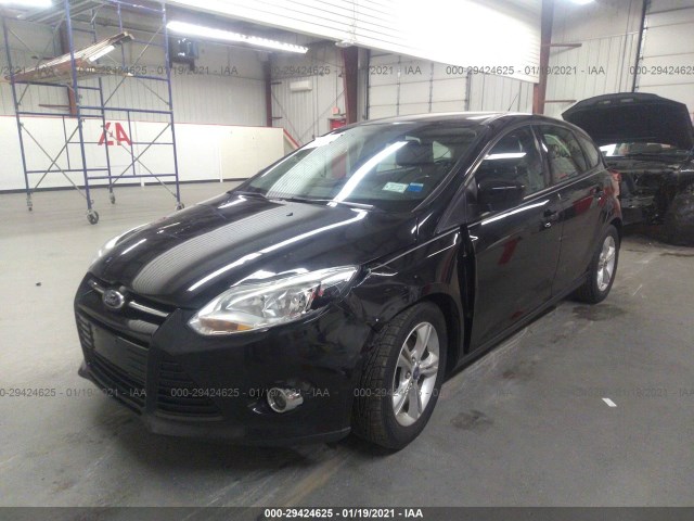 Photo 1 VIN: 1FAHP3K26CL124989 - FORD FOCUS 