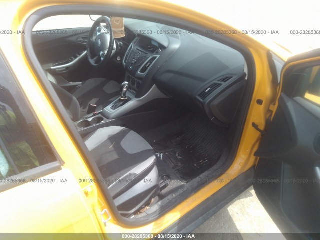 Photo 4 VIN: 1FAHP3K26CL127312 - FORD FOCUS 