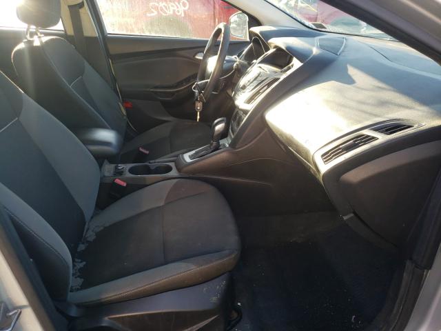 Photo 4 VIN: 1FAHP3K26CL127746 - FORD FOCUS SE 