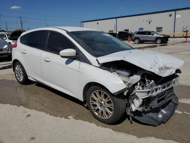 Photo 3 VIN: 1FAHP3K26CL136334 - FORD FOCUS SE 