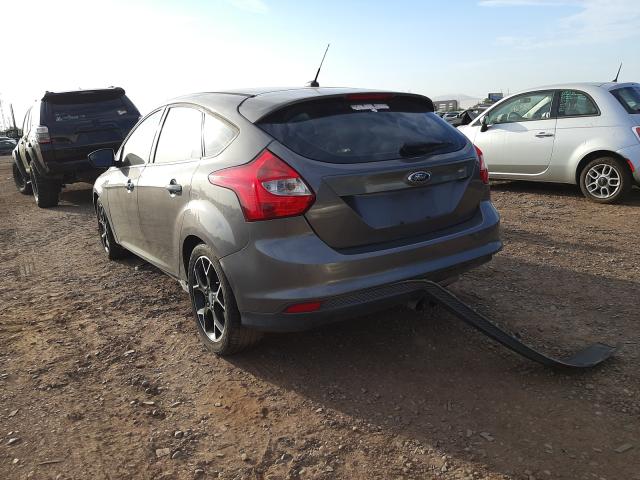 Photo 2 VIN: 1FAHP3K26CL189664 - FORD FOCUS SE 