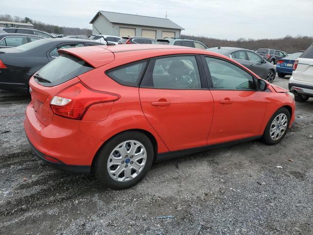 Photo 2 VIN: 1FAHP3K26CL224218 - FORD FOCUS 