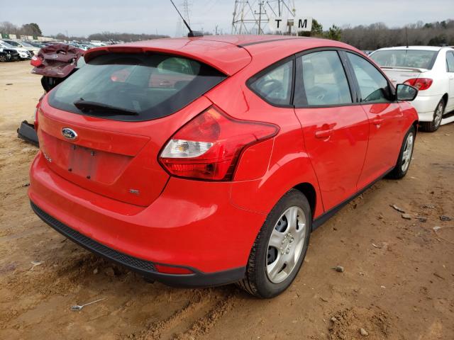 Photo 3 VIN: 1FAHP3K26CL230701 - FORD FOCUS SE 