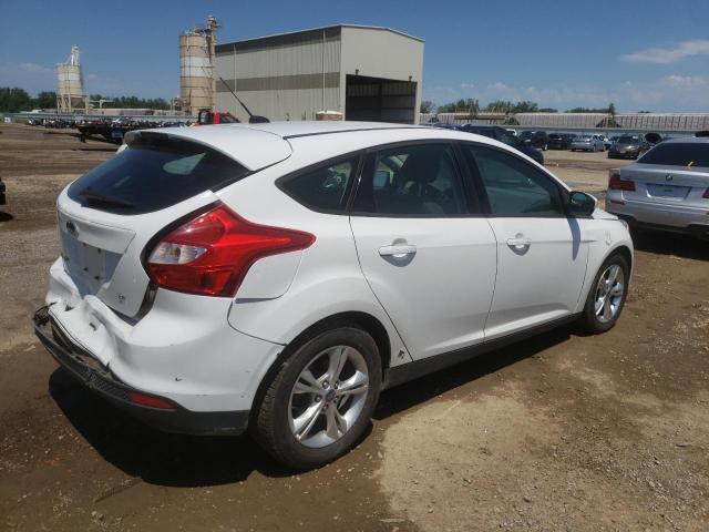 Photo 2 VIN: 1FAHP3K26CL241214 - FORD FOCUS SE 