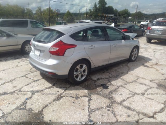 Photo 3 VIN: 1FAHP3K26CL241360 - FORD FOCUS 