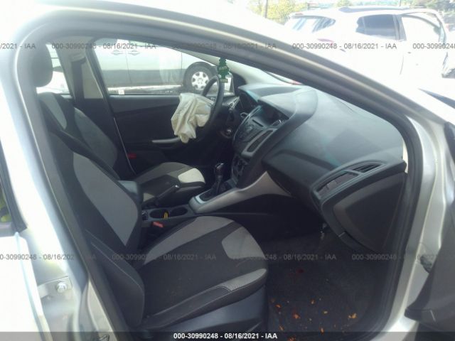 Photo 4 VIN: 1FAHP3K26CL241360 - FORD FOCUS 