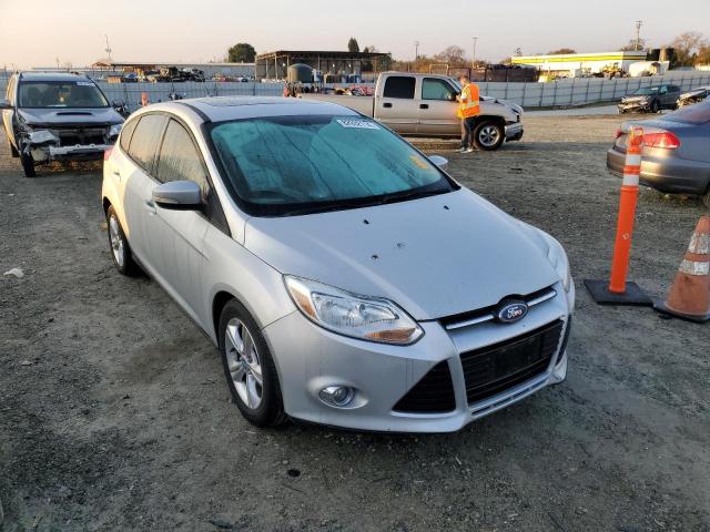 Photo 3 VIN: 1FAHP3K26CL277405 - FORD FOCUS SE 