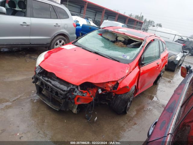 Photo 1 VIN: 1FAHP3K26CL293782 - FORD FOCUS 