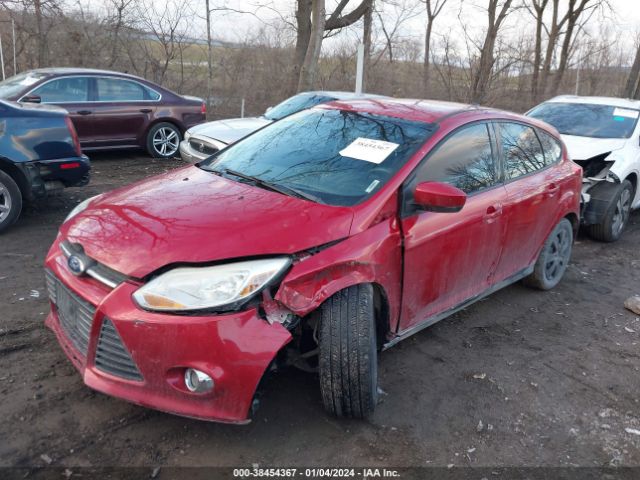 Photo 1 VIN: 1FAHP3K26CL321029 - FORD FOCUS 