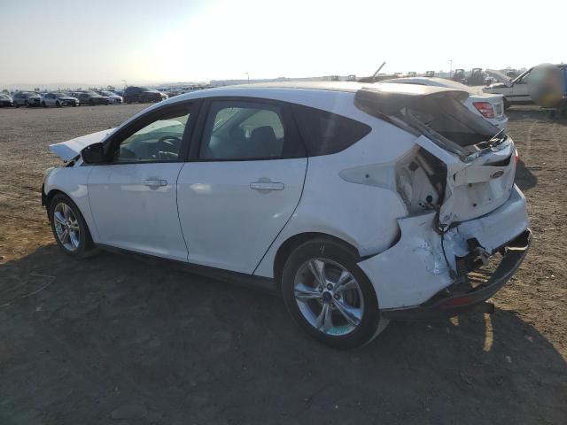 Photo 1 VIN: 1FAHP3K26CL325324 - FORD FOCUS SE 