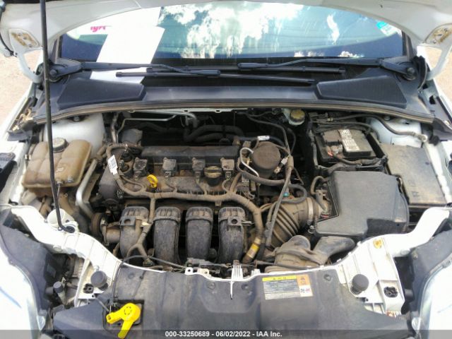 Photo 9 VIN: 1FAHP3K26CL327221 - FORD FOCUS 