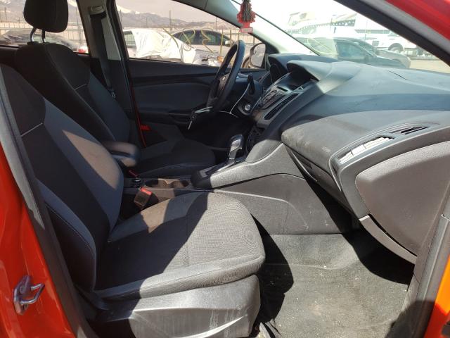 Photo 4 VIN: 1FAHP3K26CL374975 - FORD FOCUS SE 