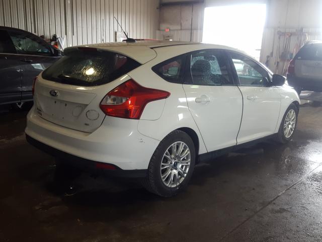 Photo 3 VIN: 1FAHP3K26CL394935 - FORD FOCUS SE 