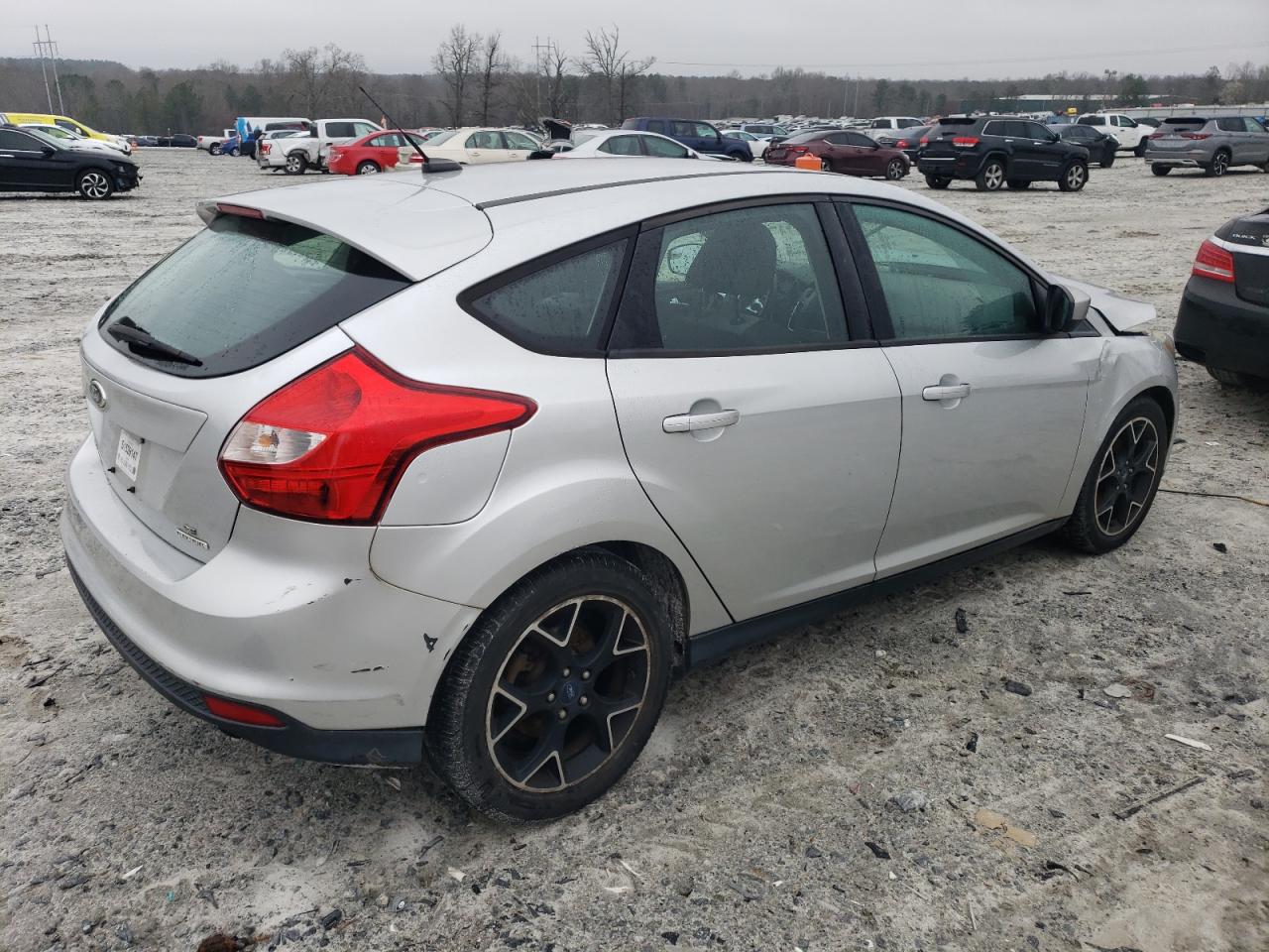 Photo 2 VIN: 1FAHP3K26CL408266 - FORD FOCUS 