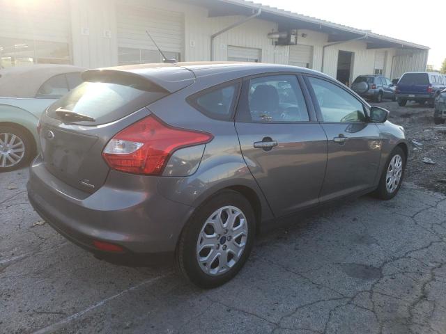 Photo 2 VIN: 1FAHP3K26CL434057 - FORD FOCUS SE 