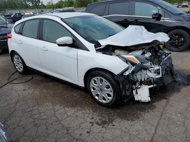 Photo 3 VIN: 1FAHP3K26CL448055 - FORD FOCUS SE 