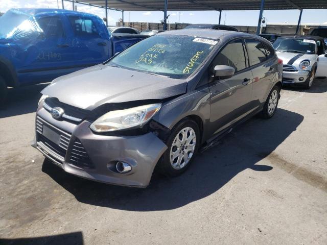 Photo 1 VIN: 1FAHP3K26CL455183 - FORD FOCUS SE 