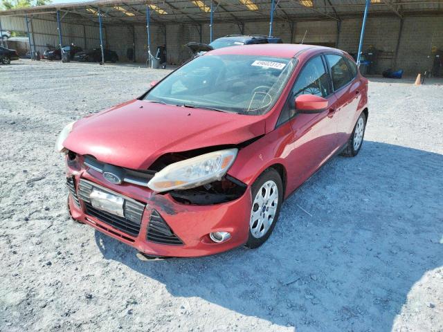 Photo 1 VIN: 1FAHP3K26CL457225 - FORD FOCUS SE 