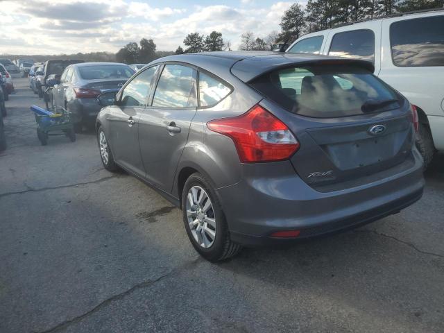 Photo 1 VIN: 1FAHP3K27CL102273 - FORD FOCUS SE 