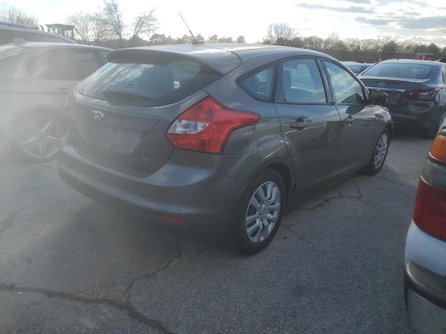 Photo 2 VIN: 1FAHP3K27CL102273 - FORD FOCUS SE 