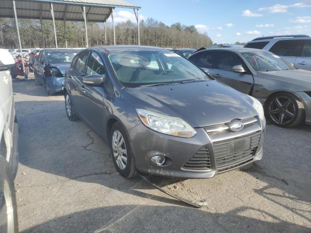 Photo 3 VIN: 1FAHP3K27CL102273 - FORD FOCUS SE 