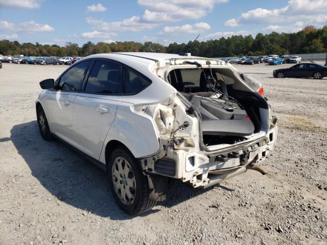 Photo 2 VIN: 1FAHP3K27CL115931 - FORD FOCUS SE 