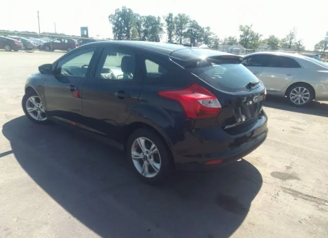 Photo 2 VIN: 1FAHP3K27CL125004 - FORD FOCUS 