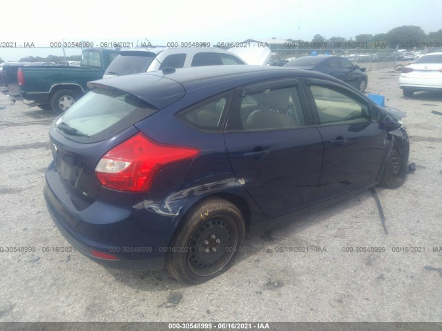 Photo 3 VIN: 1FAHP3K27CL126444 - FORD FOCUS 