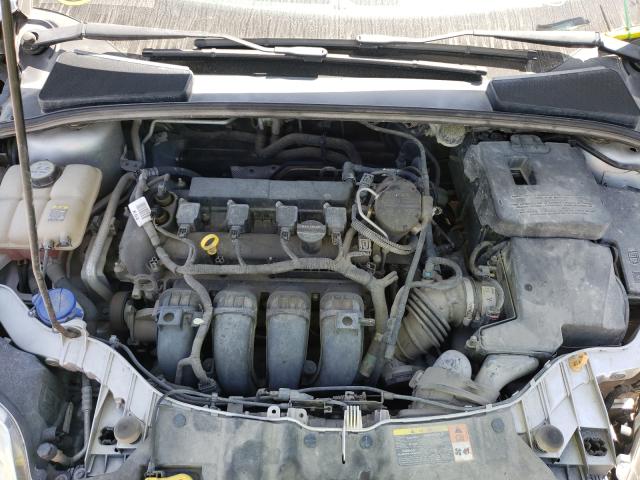 Photo 6 VIN: 1FAHP3K27CL129750 - FORD FOCUS SE 