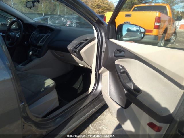 Photo 4 VIN: 1FAHP3K27CL134480 - FORD FOCUS 