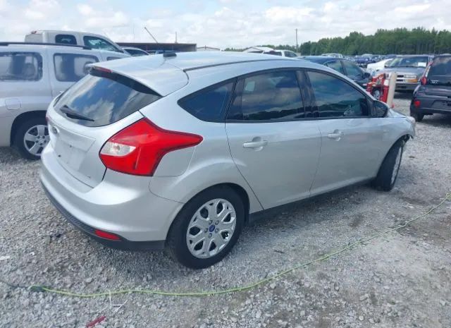 Photo 3 VIN: 1FAHP3K27CL160416 - FORD FOCUS 