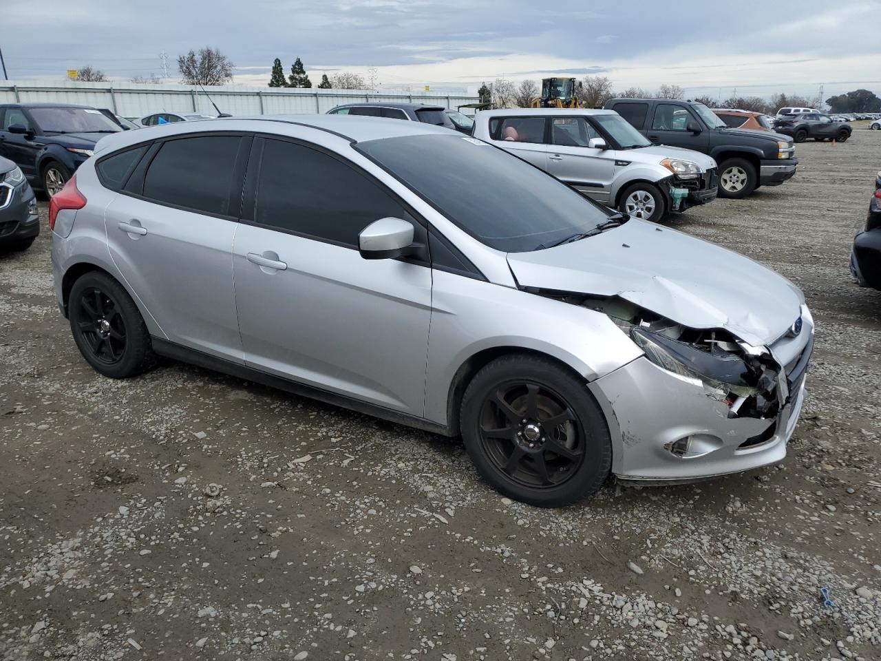 Photo 3 VIN: 1FAHP3K27CL237284 - FORD FOCUS 