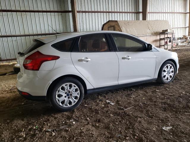 Photo 2 VIN: 1FAHP3K27CL243568 - FORD FOCUS SE 