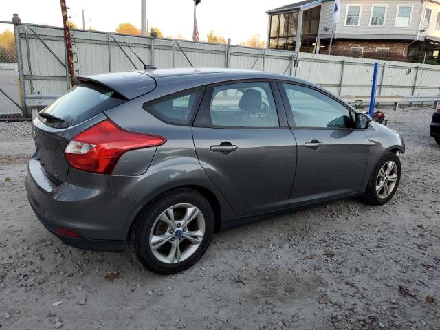 Photo 2 VIN: 1FAHP3K27CL246499 - FORD FOCUS SE 