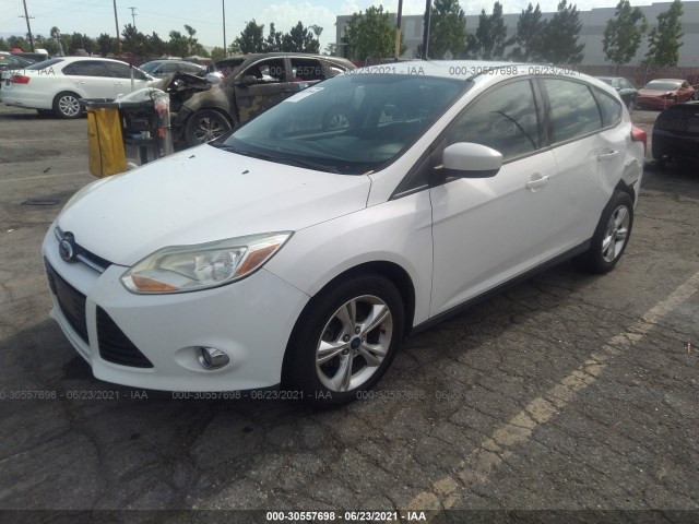 Photo 1 VIN: 1FAHP3K27CL321413 - FORD FOCUS 