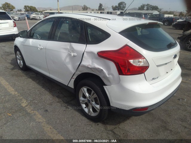 Photo 2 VIN: 1FAHP3K27CL321413 - FORD FOCUS 