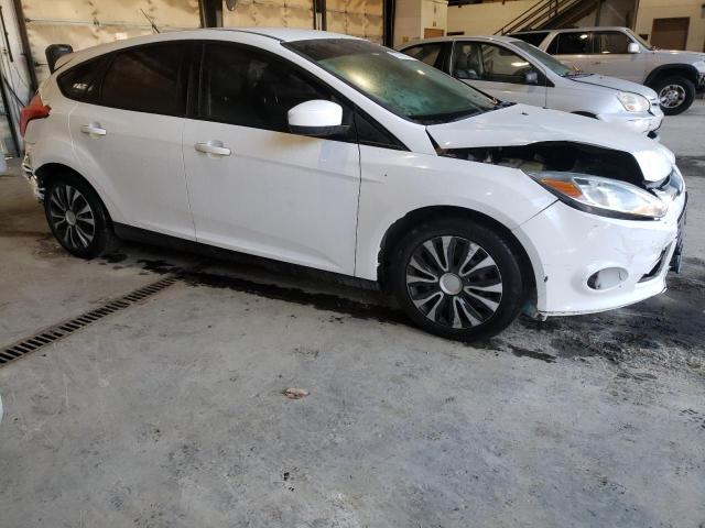 Photo 3 VIN: 1FAHP3K27CL396242 - FORD FOCUS SE 