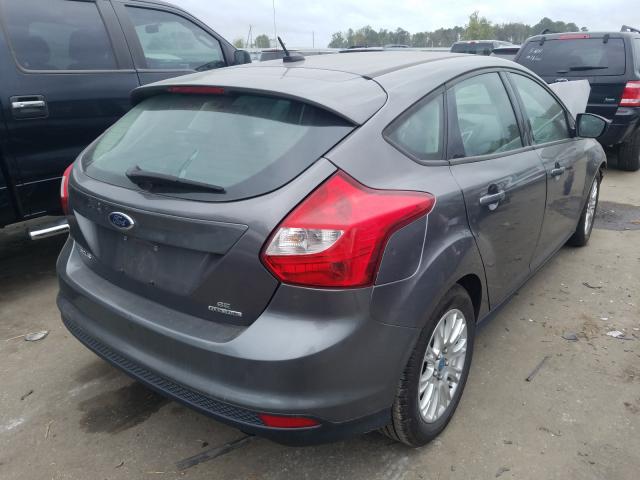 Photo 3 VIN: 1FAHP3K27CL396869 - FORD FOCUS SE 