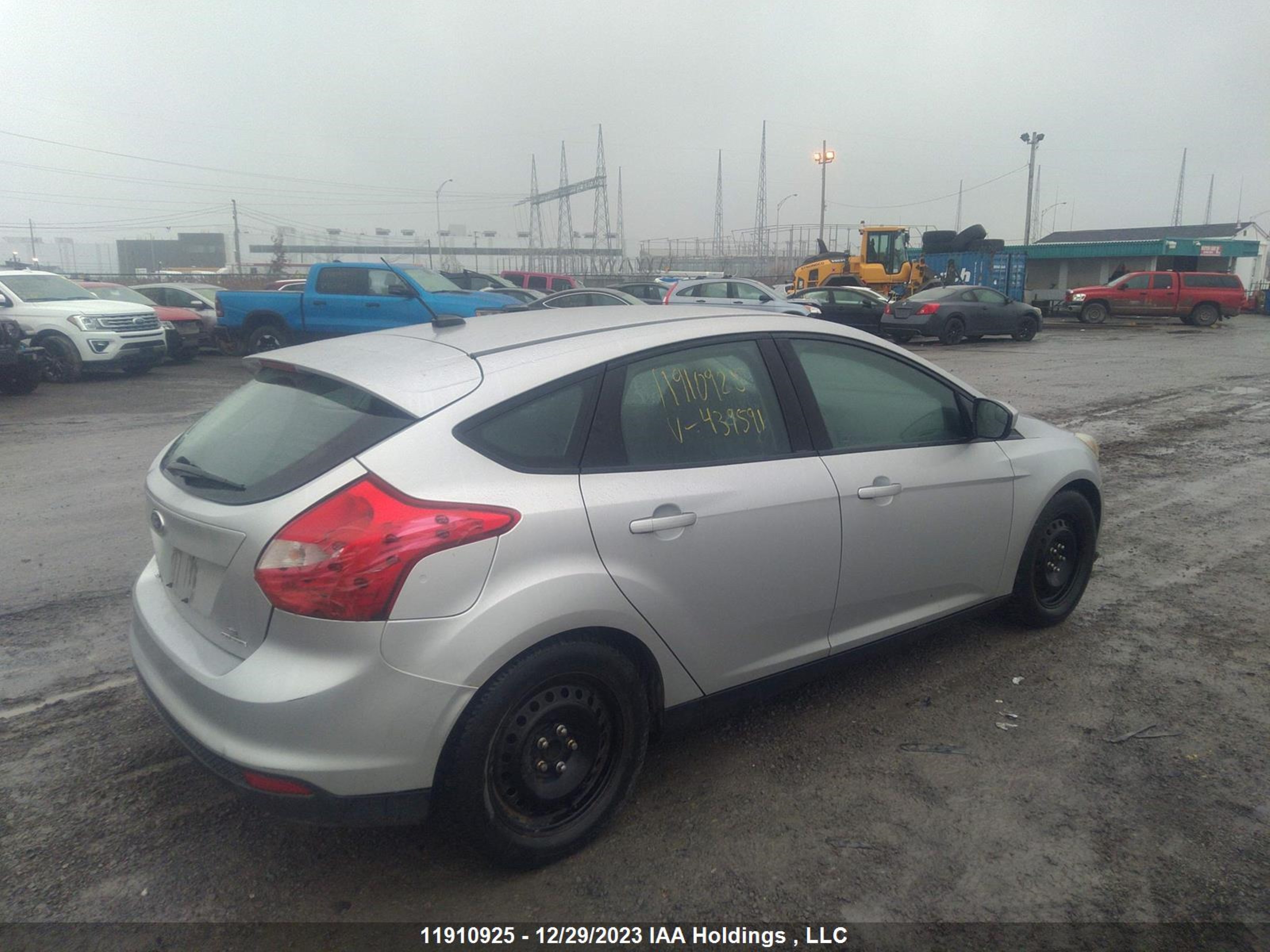 Photo 3 VIN: 1FAHP3K27CL439591 - FORD FOCUS 