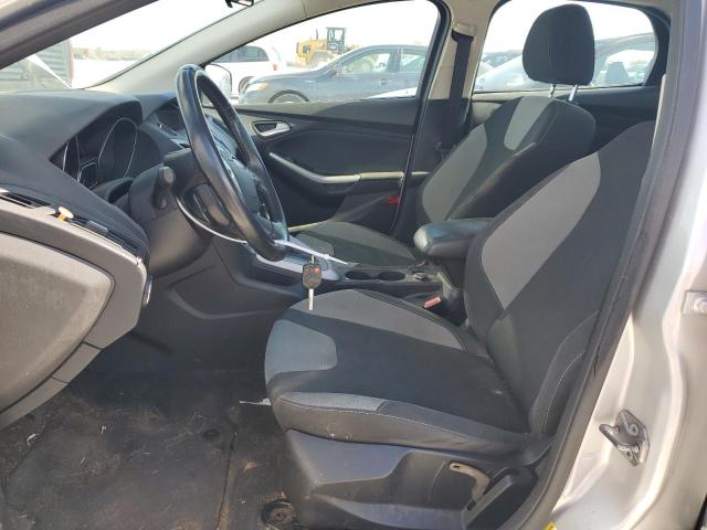 Photo 6 VIN: 1FAHP3K27CL475846 - FORD FOCUS SE 