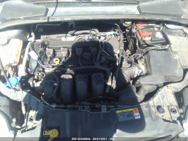 Photo 9 VIN: 1FAHP3K28CL106977 - FORD FOCUS 